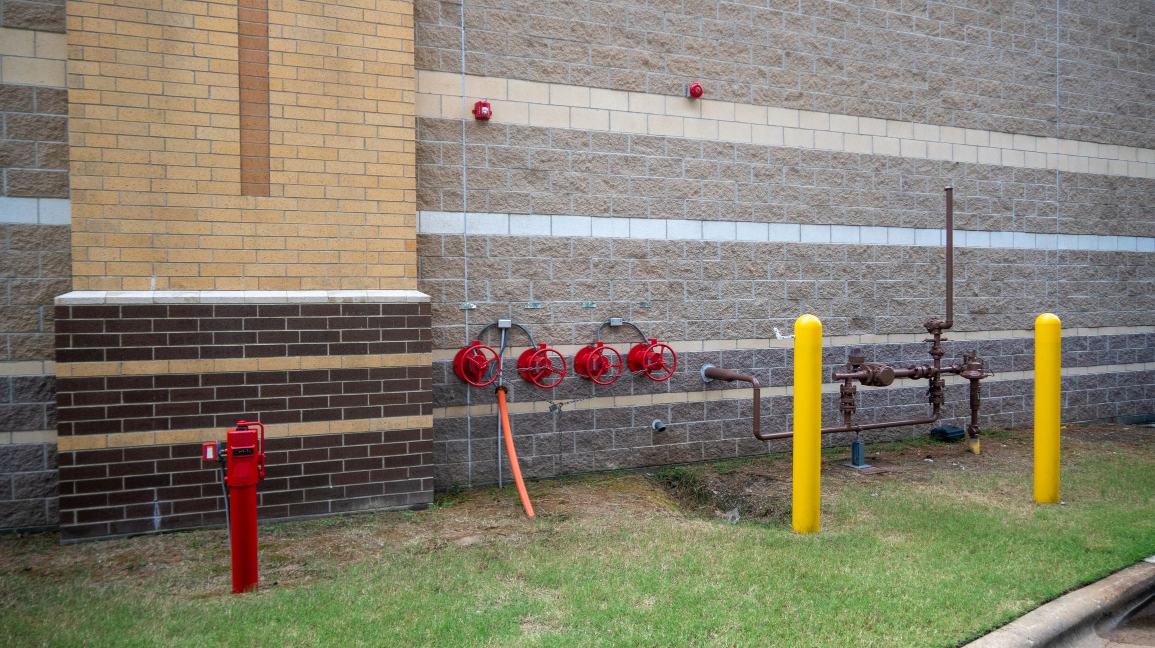 Maintenance & Upgrades service for commercial plumbing customers in Oakdale CA
